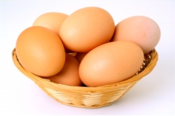 raw eggs in basket